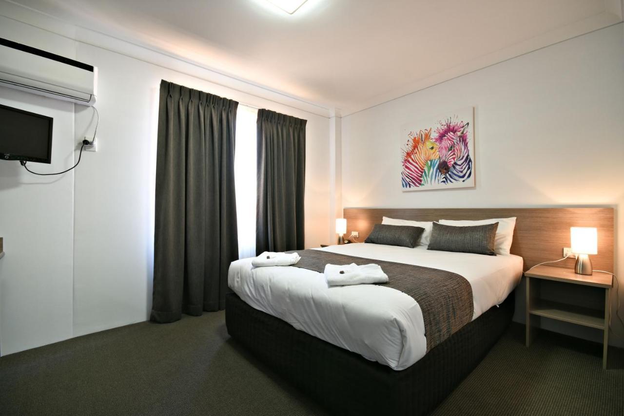 The Aberdeen Motel Dubbo Bagian luar foto