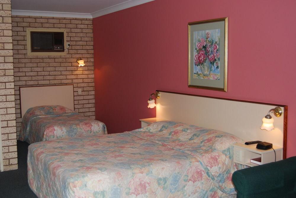 The Aberdeen Motel Dubbo Bagian luar foto
