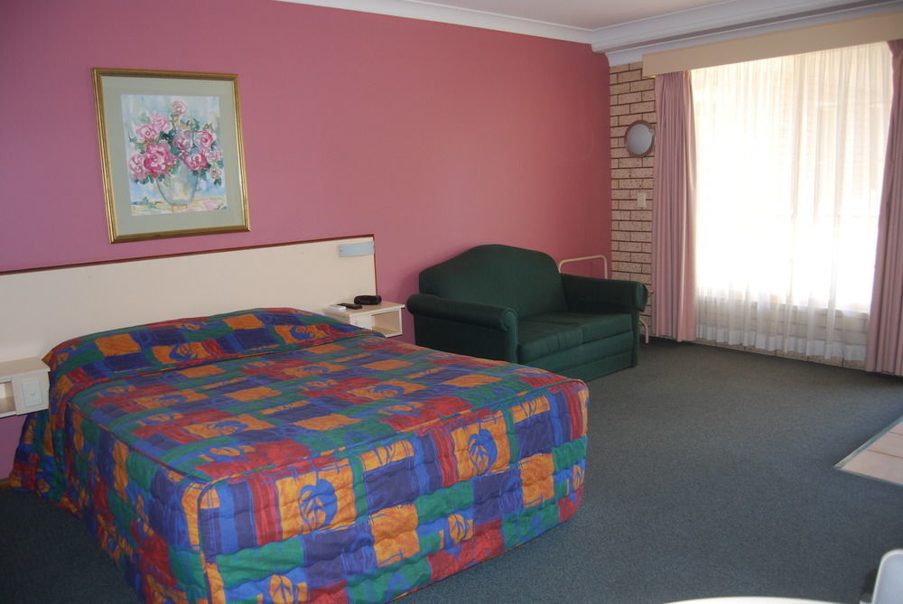 The Aberdeen Motel Dubbo Bagian luar foto
